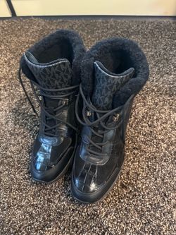 Michael kors boots