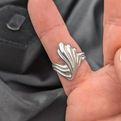80s Sterling Silver 925 Vintage Splash / Wave Design Ring Size 6.5
