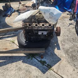 2002 Chevy Suburban 5.3L Engine 