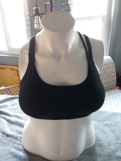 XXL Champion sports bra $13 pick up in Fontana CHK PAGE MORE CLOTHING