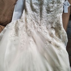 Ballgown Wedding Dress