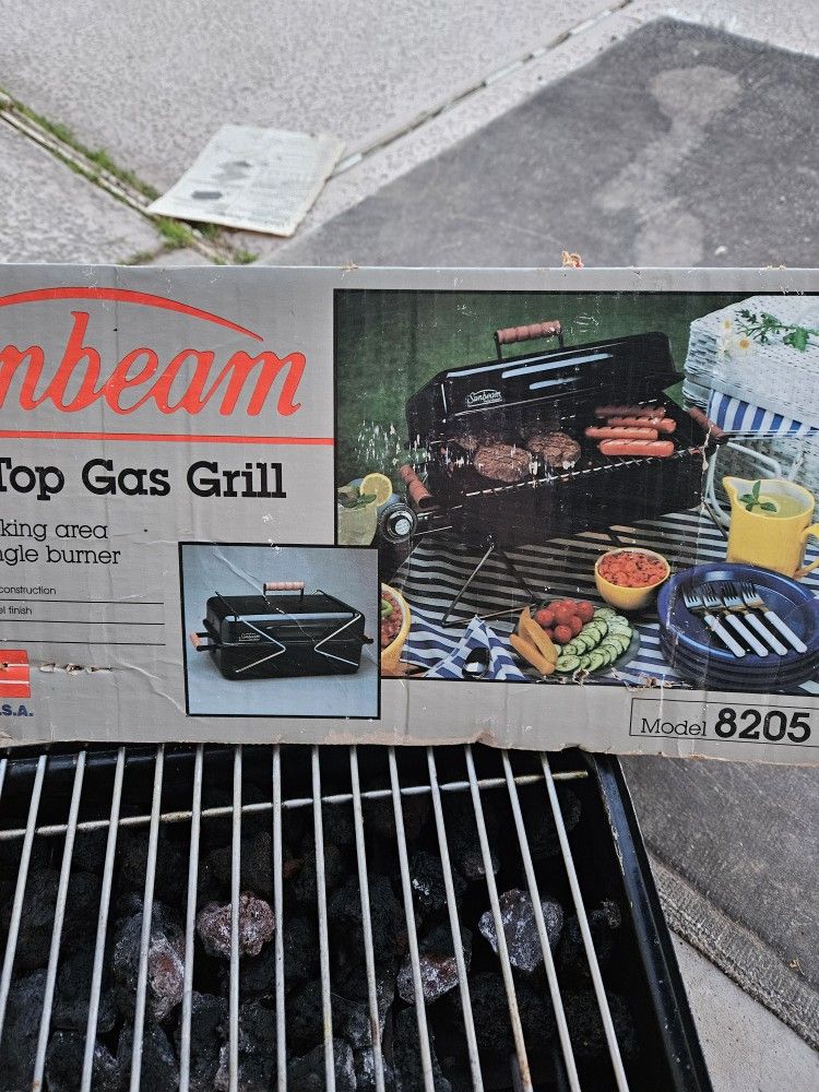 Sunbeam Tabletop Gas Grill $12