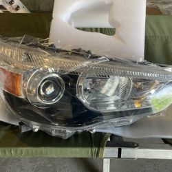 2011-19 Mitsubishi Outlander FL Brand New Headlights