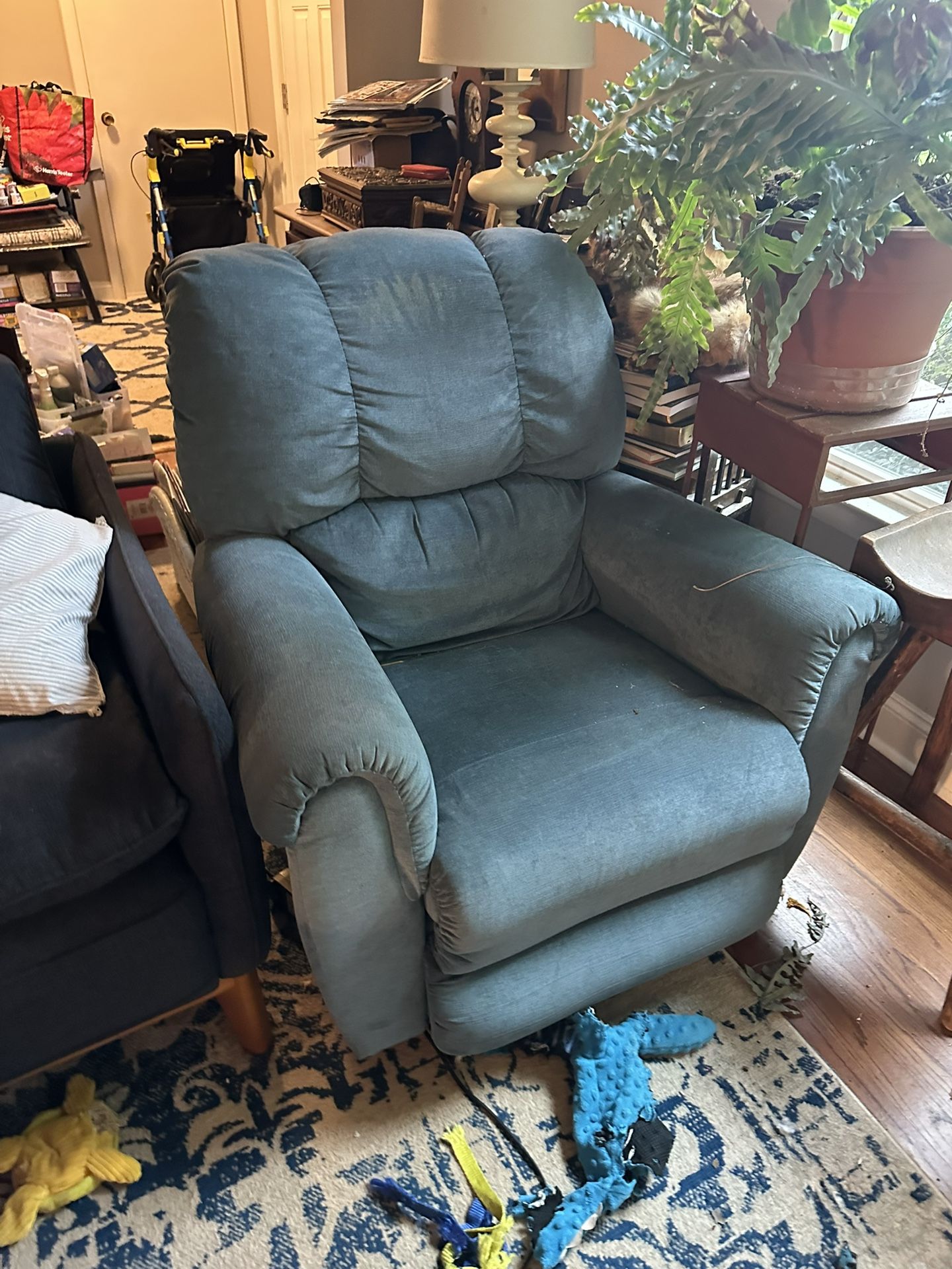 Recliner Free