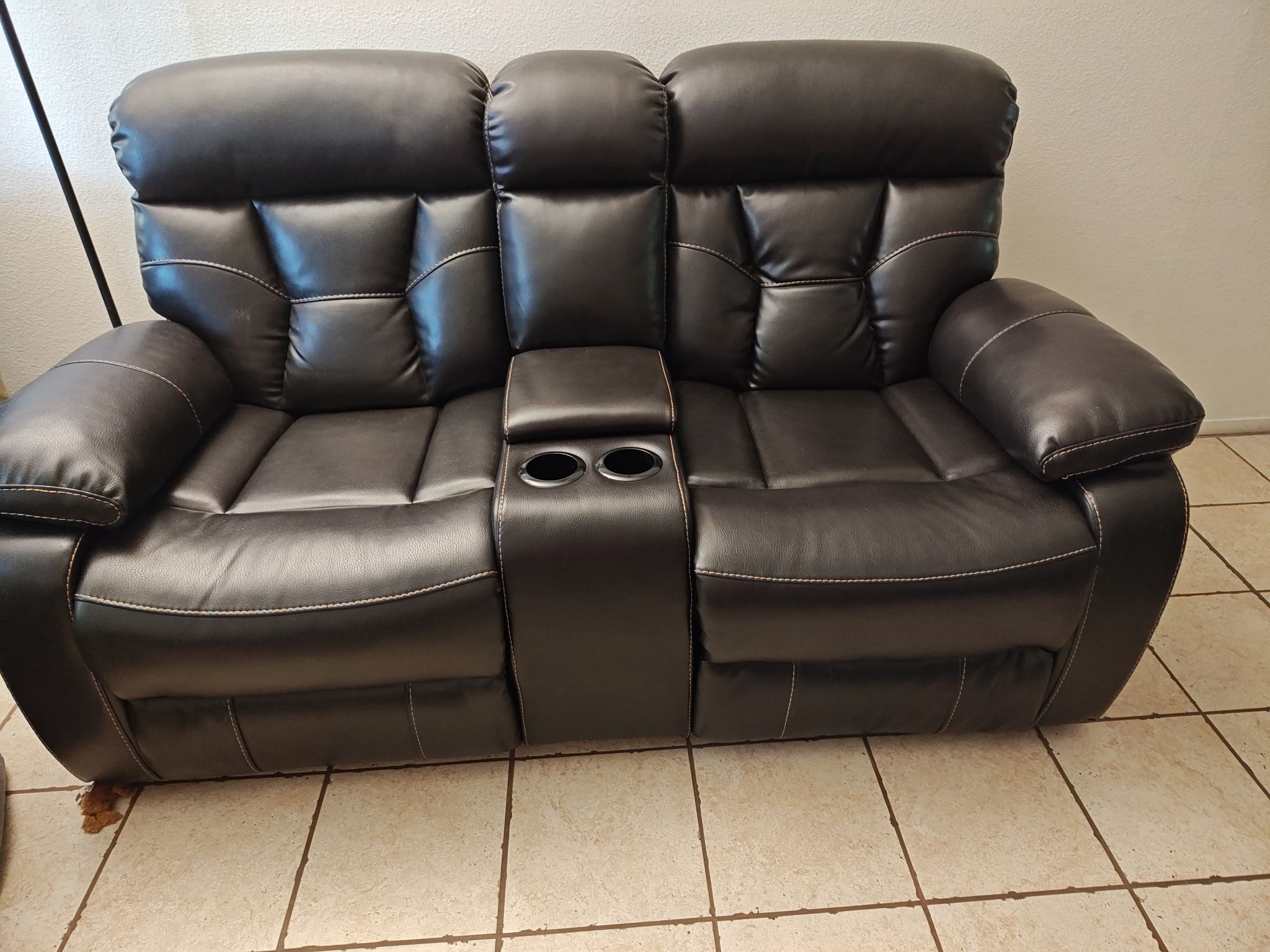🌼Leather Couches🌼