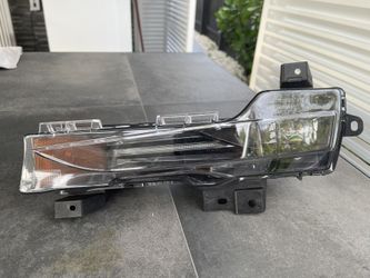 Tesla Model 3 Left Fog Lamp With Lens