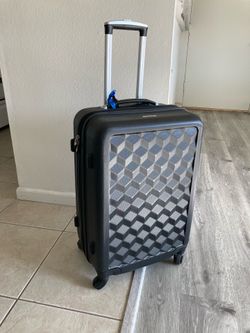 Samsonite Luggage (large)