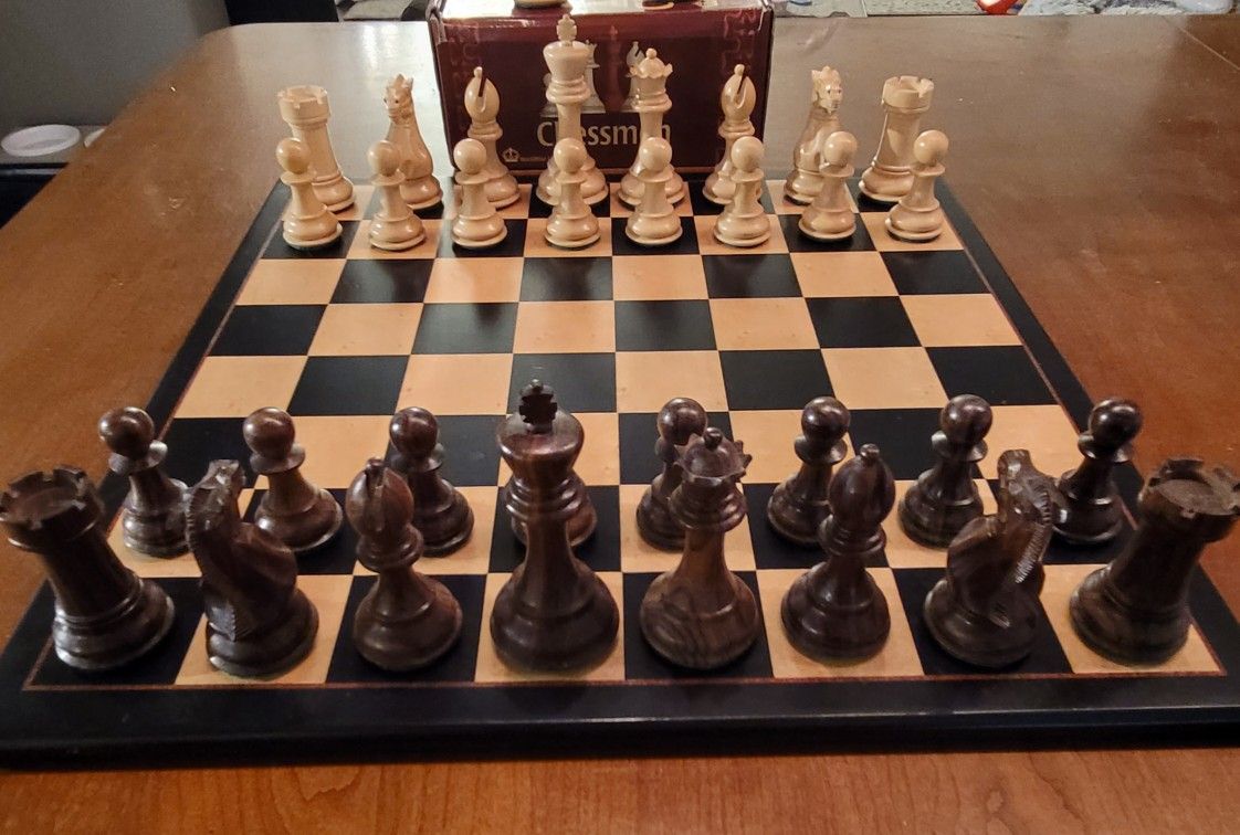 staunton chess set with board