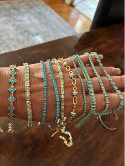 New. 5$ bracelets