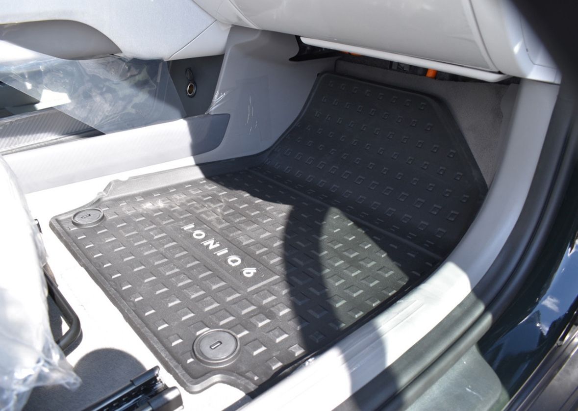 Hyundai Ioniq 6 All-Weather Floor Mats (2023–2025)