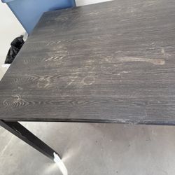 Free Dining Table