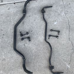 Infiniti G35 Sway Bars & End Links 