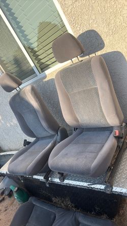 Civic coupe front and rear seats