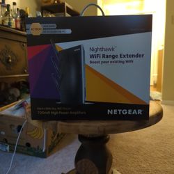 Nighthawk WiFi Range Extender 