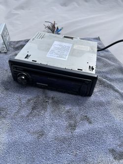 Kenwood Stereo KDC-HD548U