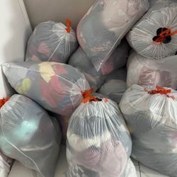 18Bags Good Clean Condition Mixed Clothes ShoesAdults /Kids No Select No Dig No Pick No Choose.All 100$