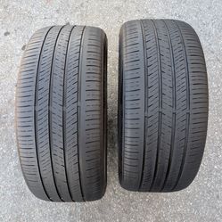 235/40/19 PAIR OF TIRES USED