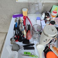 FREE STUFF 115th Ave And Peoria 