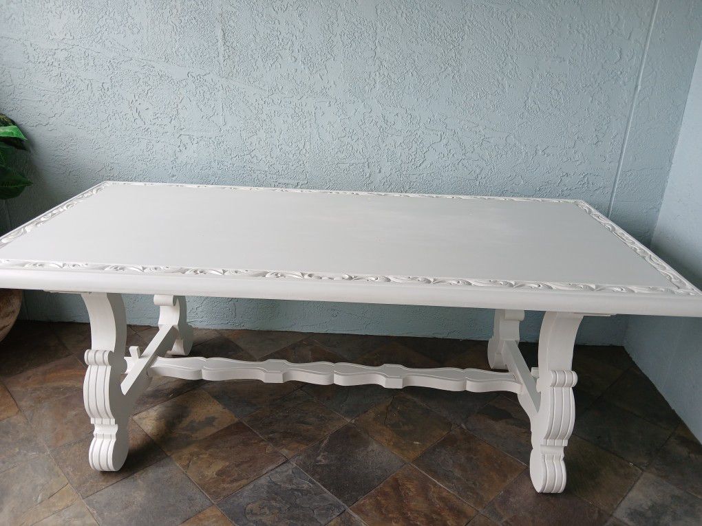  Dining Table, White, Traditional Style