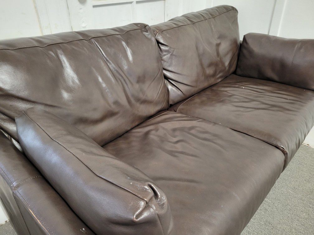 Leather Couch With Fold Out Bed