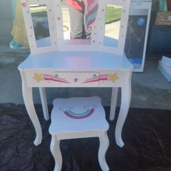 Unicorn Vanity