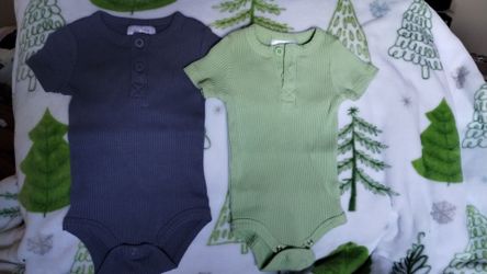 Okie Dokie Ribbed Henley Bodysuits Size  3 Months 2  pack