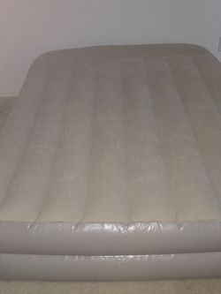 Inflatable Air Mattress Queen Size