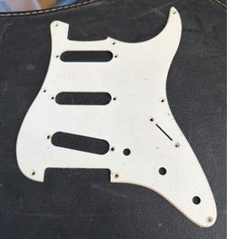 Fender Stratocaster Guitar Pickguard White Single Ply Squier Standard