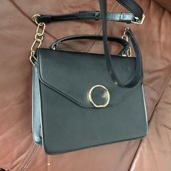 Black Purse 
