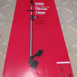 MILWAUKEE M18  FUEL WEED EATER