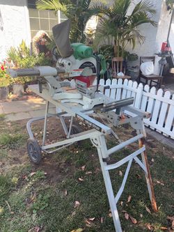 Wood cuter- miter saw