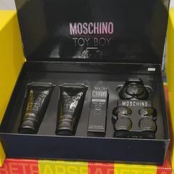 MOSCHINO TOY BOY 