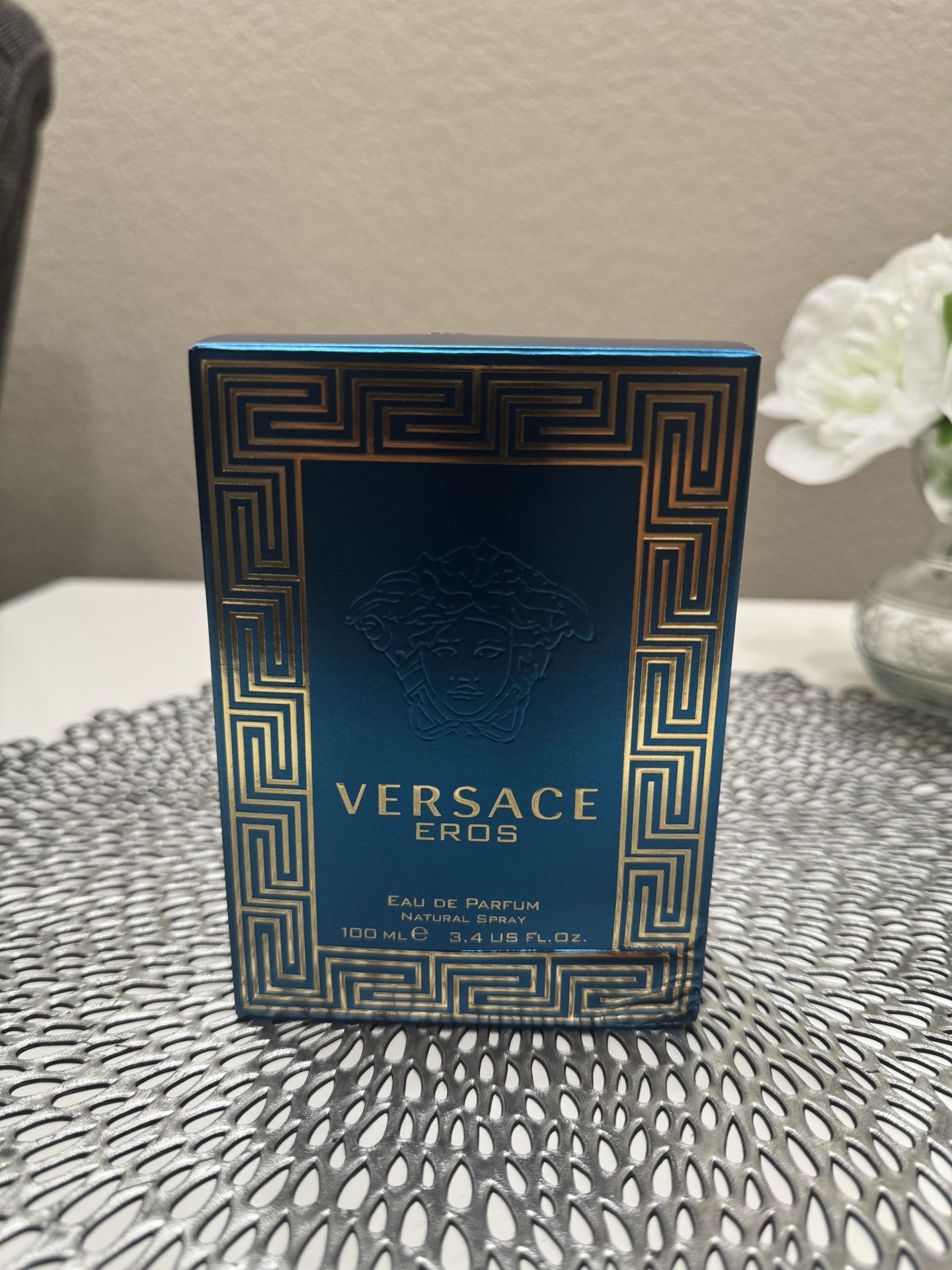 Versace eros