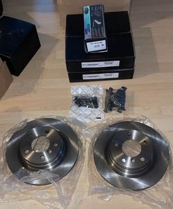 Rear Rotors Brake Pad Set BMW