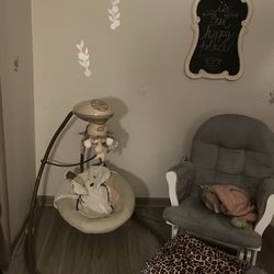 Baby Swing PICK UP TODAY