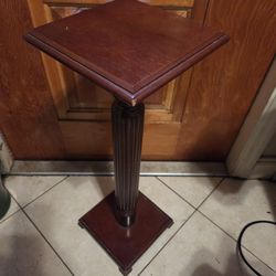 Beautiful wood plant stand display pedestal