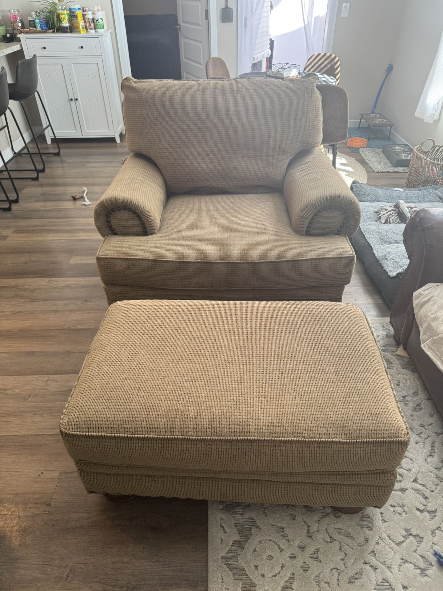 Chair + Ottoman