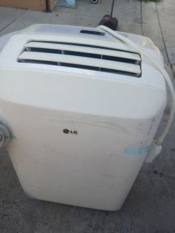 AIRE ACONDICIONADO MARCA LG. ENFRIA MUY BIEN