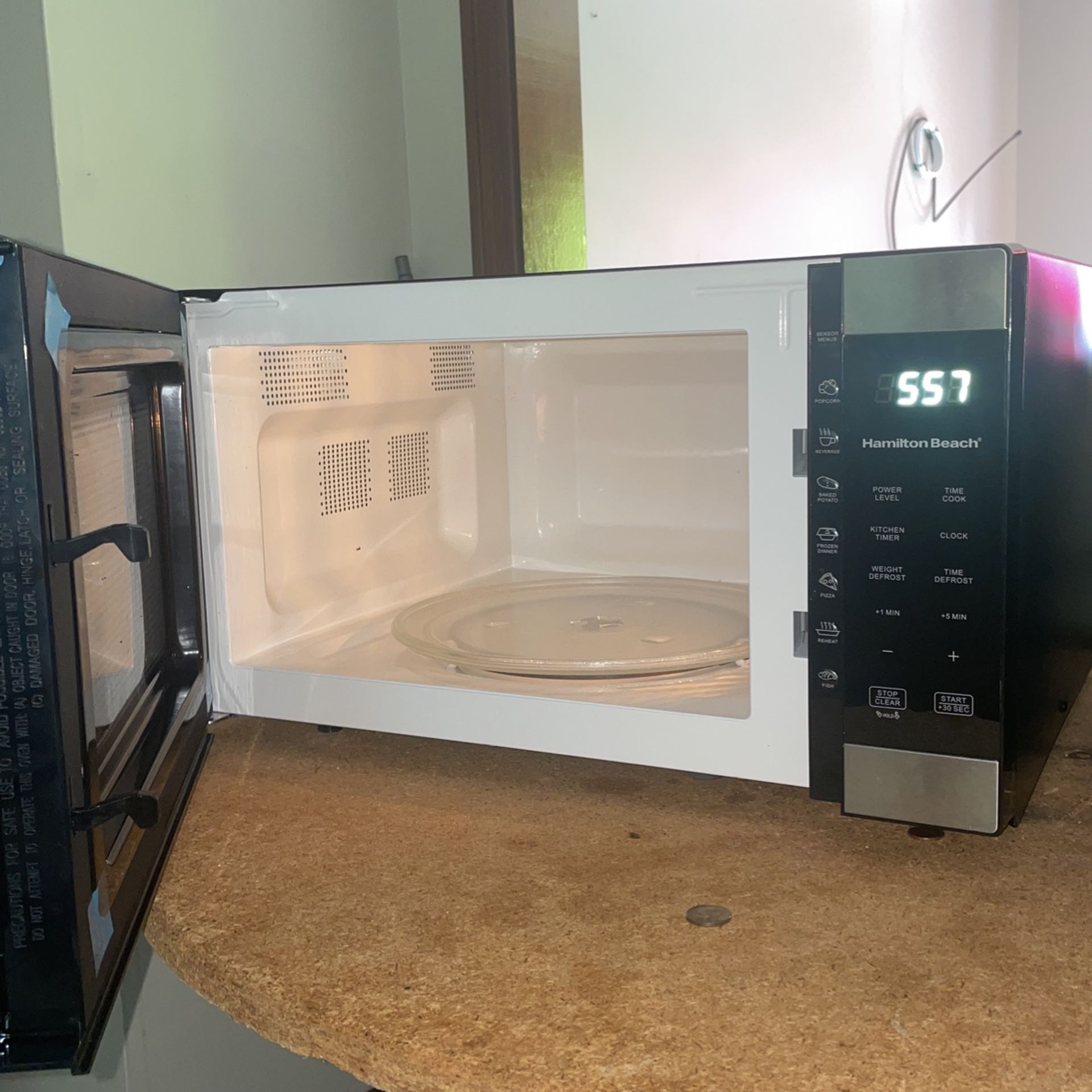 Large Hamilton Beach Microwave For $40