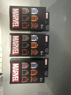 Disney Marvel Mystery Pins