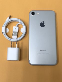 iPhone 7 128GB Factory Unlocked