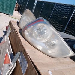Headlight Frighliner 2012