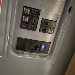 Electrical Materials Bulk Equipment .. Tons Of Stuff 