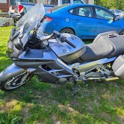2004 Yamaha FJR 1300