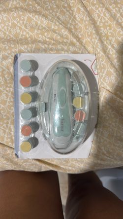 Nail kit