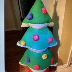 Inflatable Christmas Tree
