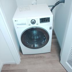 LG  2.3 cu. ft. Compact All-In-One Washer/Dryer