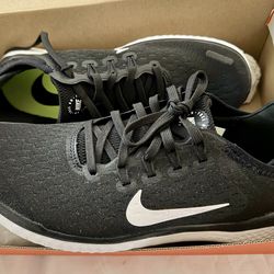 Nike Women’s 7.5