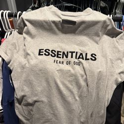 Essentials Shirt 