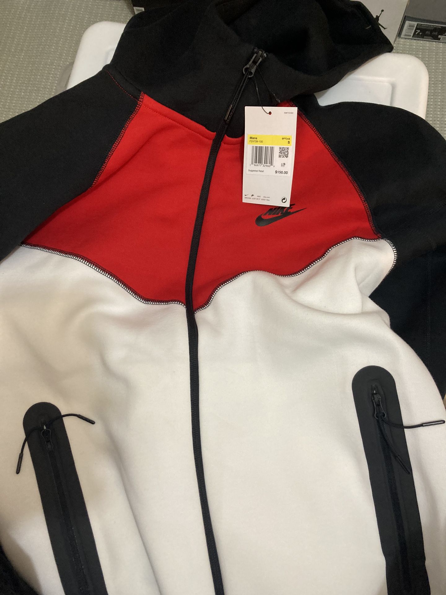 Nike Tech Hoodie Men Small